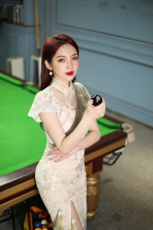 已婚人妻练车被教练侵犯